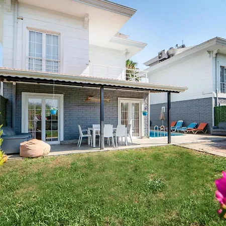 Villa W Private Pool Garden 5 Min To Beach Fethiye