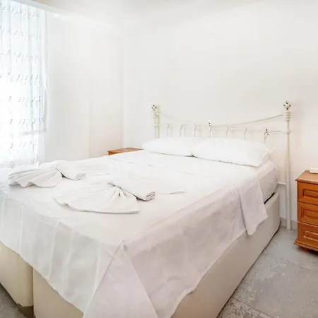 W Private Pool Garden 5 Min To Beach Willa Fethiye